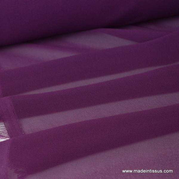 Tissu Mousseline fluide polyester prune . - Photo n°1