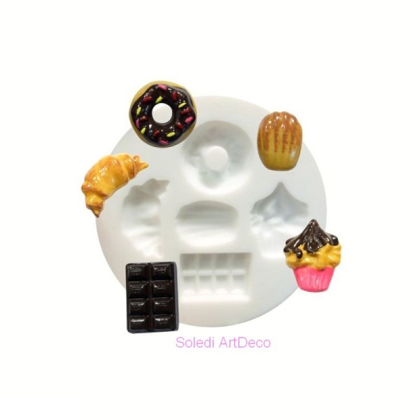 Moule en silicone 5 motifs miniatures Gourmandise Donut, Croissant, Madeleines, Cupcakes. Rond de 7c - Photo n°1