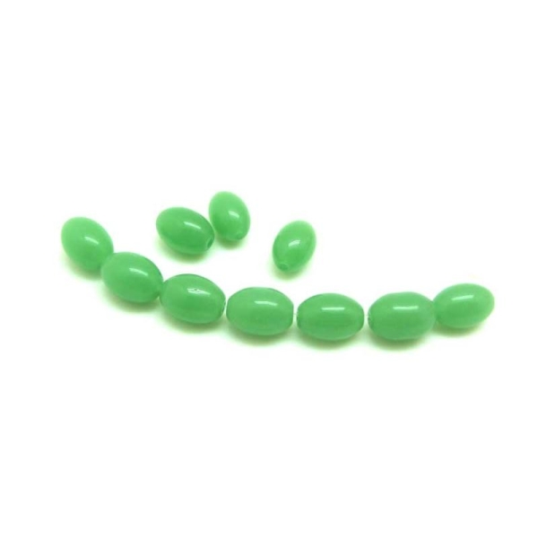 Lot de 20 Perles Ovales Verre Lisse Vert Jade - 11*8 mm - Photo n°1
