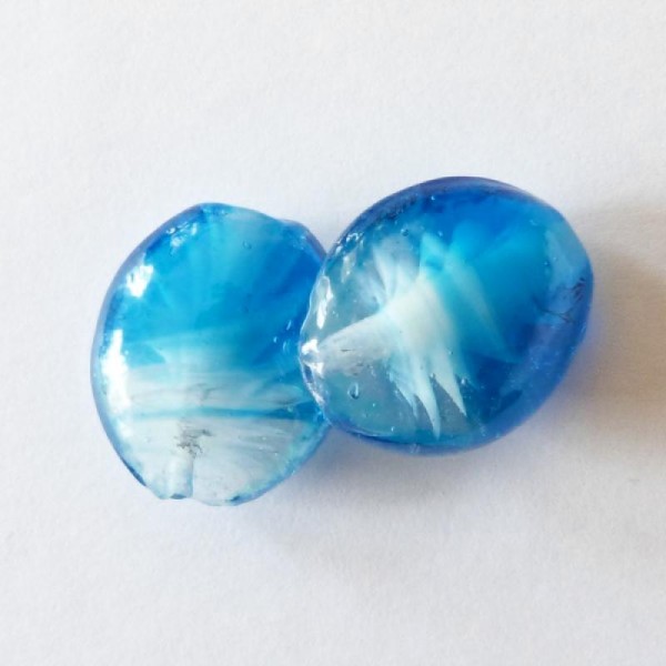 4 perles de verre style murano 2 cm BLANC BLEU CLAIR - Photo n°1