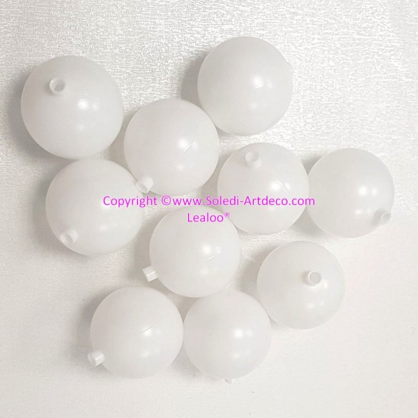 Lot 10 Boules en plastique blanc, diam. 7 cm, avec ouverture Ø 8 mm pour fixation - Photo n°2