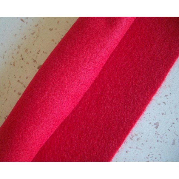 Feutrine rouge 30 x 22 cm écologique polaire, souple, lavable - Photo n°1