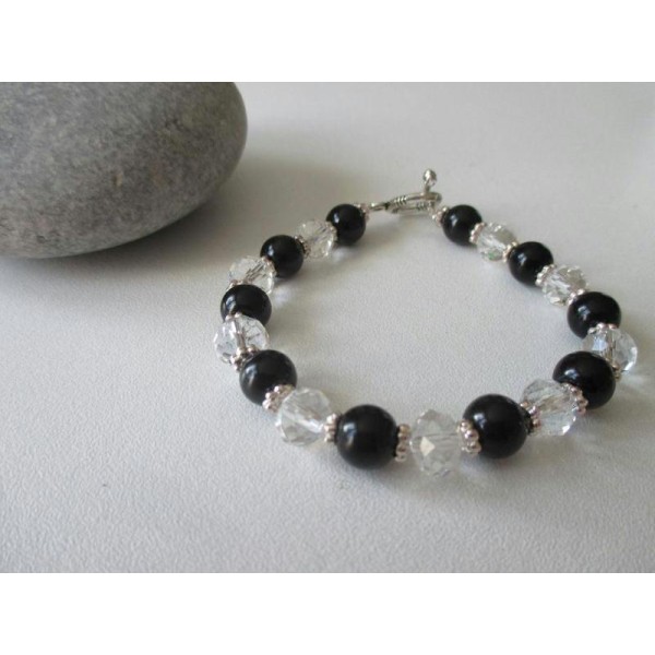 Kit bracelet perles en verre noire et cristal - Photo n°1