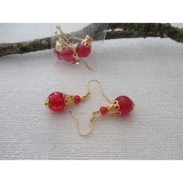 Kit de boucles d'oreilles dorée et perle rouge - Photo n°1
