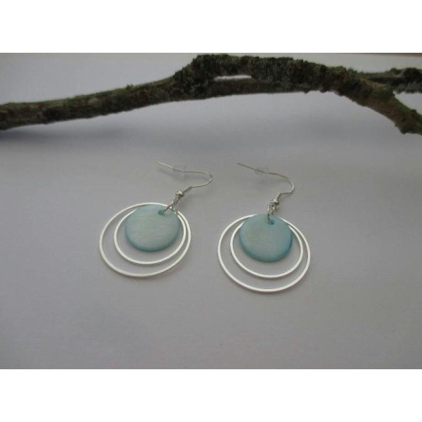 Kit de boucles d'oreilles anneaux argentés et sequin bleu - Photo n°1