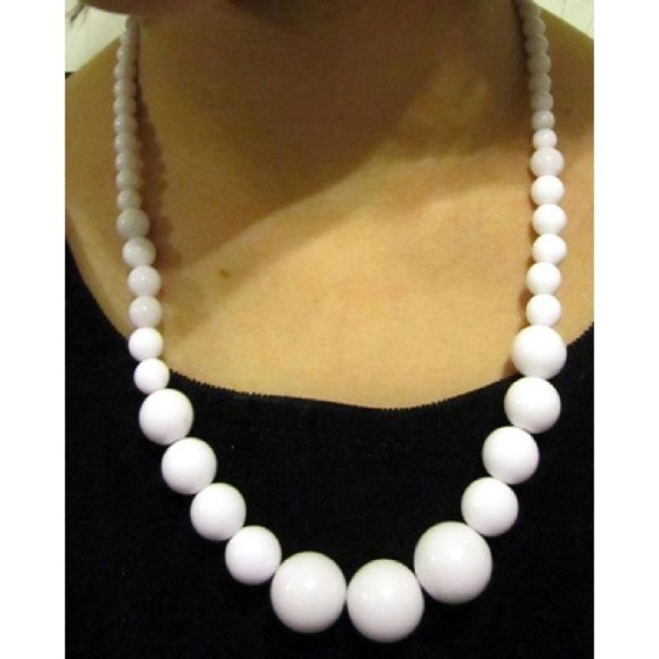 Collier grosses perles blanches - Photo n°1