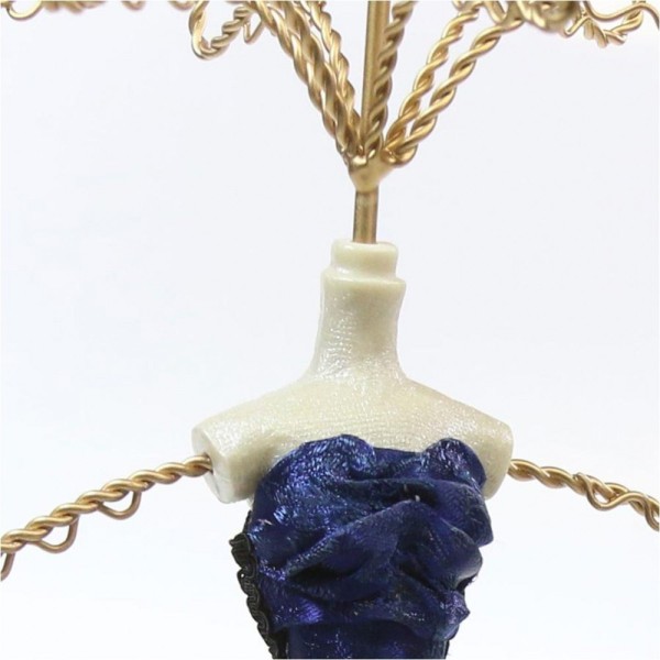 Porte bijoux poupée robe de soirée Bleu - Photo n°2