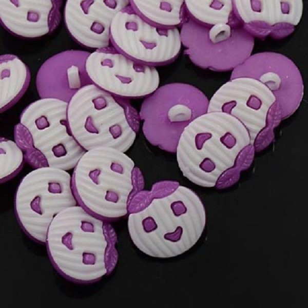 Lot de 10 boutons acryliques fantaisies mauve blanc - Photo n°1