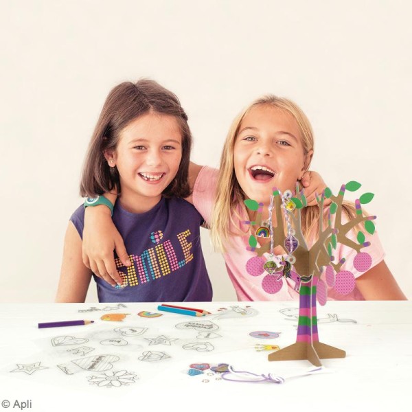 Kit Plastique magique APLI Kids - Bijoux - Photo n°2
