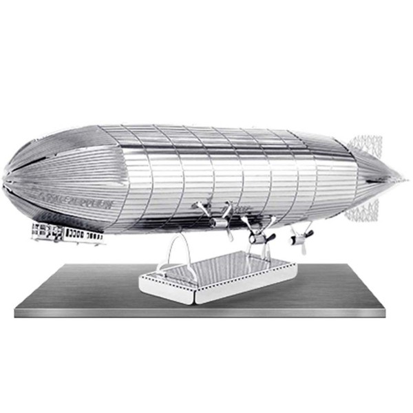 Graf Zeppelin en métal - 1 coté ouvert - Kit métal à monter Metalearth - Photo n°1
