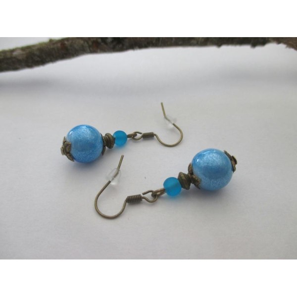 Kit boucles d'oreilles bronze et perles bleues brillantes - Photo n°2