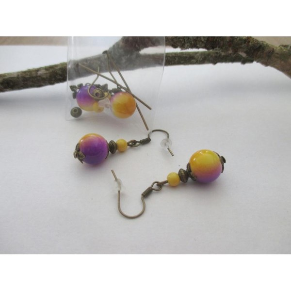 Kit boucles d'oreilles bronze et perles jaunes violettes - Photo n°1