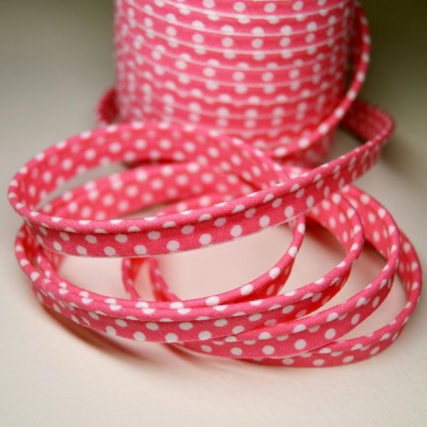 Passepoil coton rose à pois blanc, de belle qualité - Photo n°1