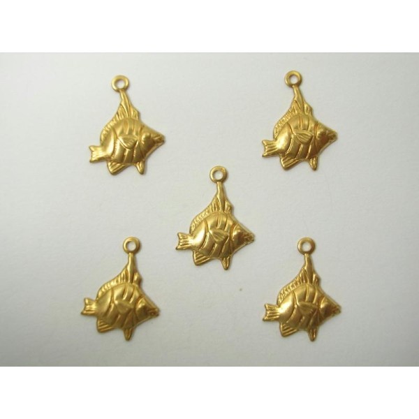 LOT  5 CHARMS METALS DORES : Poisson 15 mm - Photo n°1