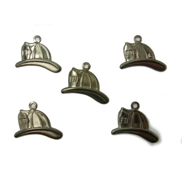 LOT  5 CHARMS METALS NOIRS  : casquette 16 mm - Photo n°1