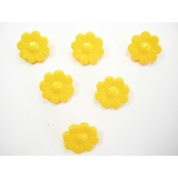 LOT 6 BOUTONS : fleur unie jaune 15mm - Photo n°1