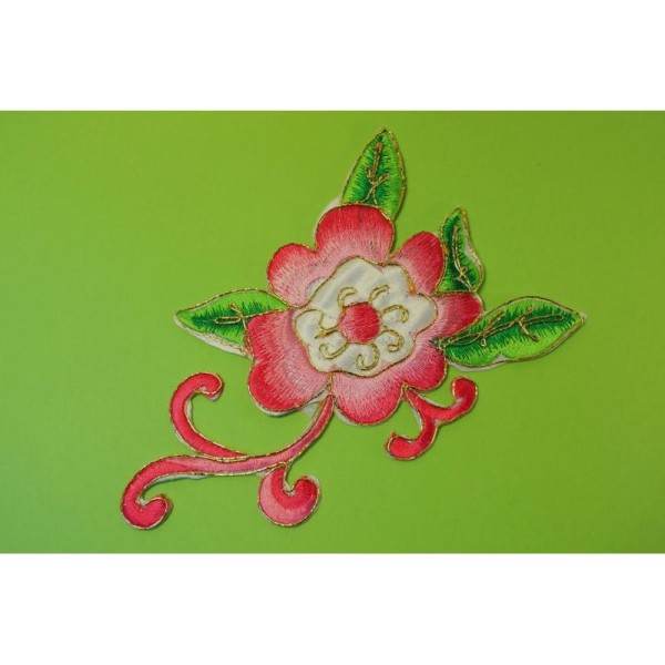 APPLIQUE TISSU THERMOCOLLANT : fleur rose/dorée 150*90mm - Photo n°1