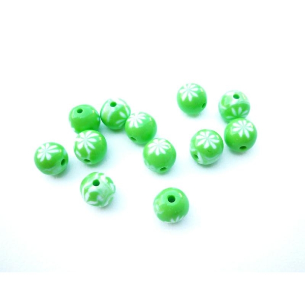 12 Perles Vertes Motif Fleur Blanche Mi-Rondes  En Acrylique 11 mm - Photo n°1