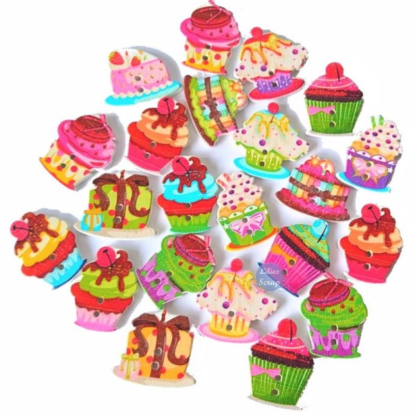 10 Boutons gâteaux cake cupcakes en bois peint - 2 trous - Photo n°1
