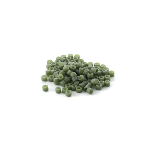 5 G (+/- 875 perles) Délica 11/0 vert olive mat n°391 - Photo n°1