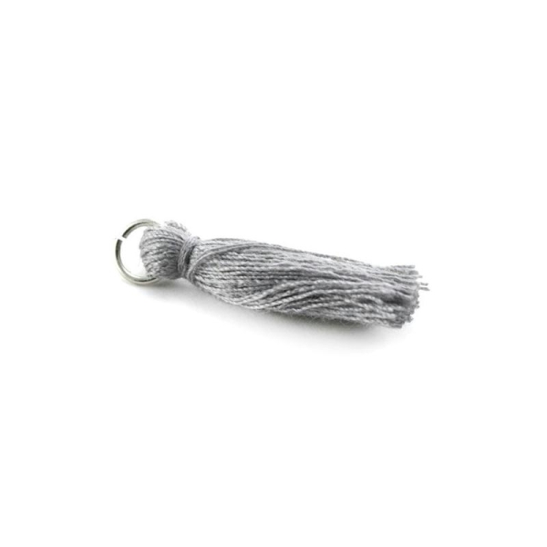 Pampille/Pompon en coton avec anneau gris - Photo n°1