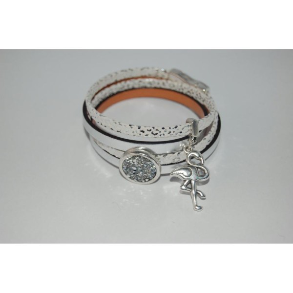 Bracelet en cuir blanc et argenté, Swarovski + flamant rose - Photo n°1