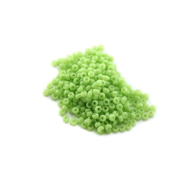 10 G (+/- 875 perles) rocaille 11/0 vert pomme opaque n°416 - Photo n°1