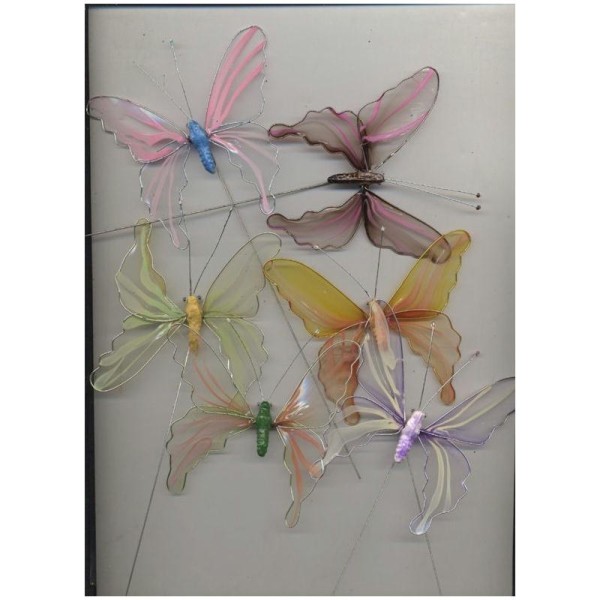 6 beaux Papillons transparents Colorés sur pic - Photo n°1