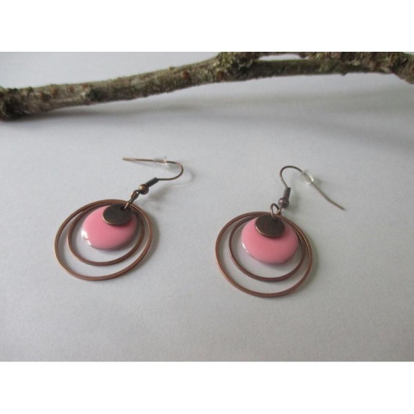 Kit boucles d'oreille anneaux cuivre et sequin émail rose - Photo n°2