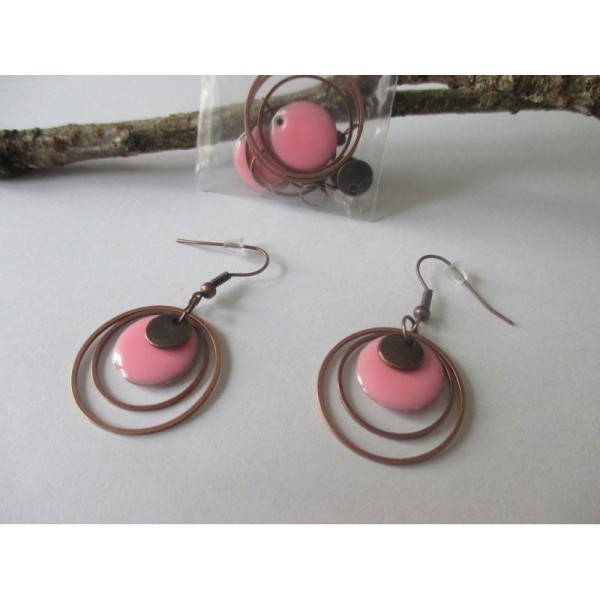 Kit boucles d'oreille anneaux cuivre et sequin émail rose - Photo n°1