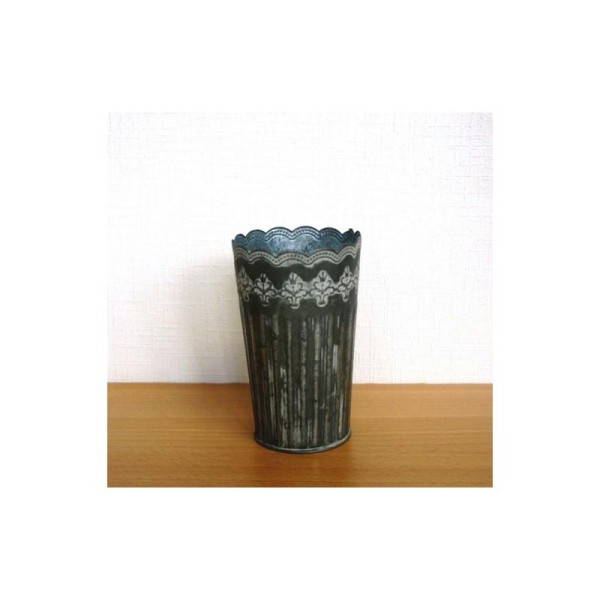 Vase métal zinc mat dentelle 16.5cm - Photo n°1