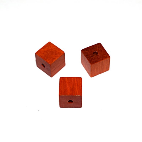 Perle en bois cube 10 mm traitée orange x10 - Photo n°1