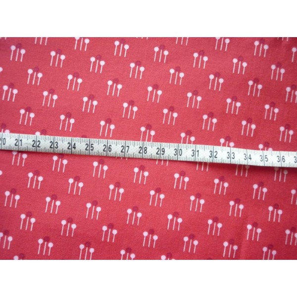 Tissu coton scandinave rouge blancOeko-Tex fleur naïve - 25 X 110 cm à la coupe - Photo n°2