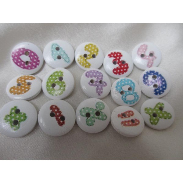Lot de 15 boutons bois,ronds,chiffres et opérations mathématique - Photo n°2