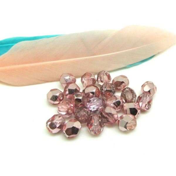 Lot  20 perles Facettes verre de Bohême -Rose Métallisé - 6 mm - Photo n°1
