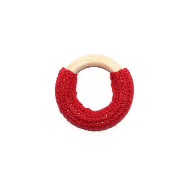 Anneau de dentition rond en bois et crochet rouge - Photo n°1