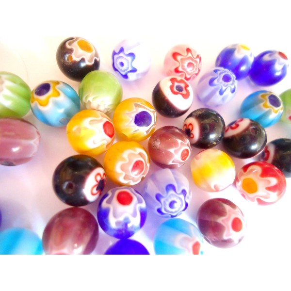 20 Perles en verre MILLEFIORI 8 MM Rondes, Divers coloris Motif FLEUR - Photo n°2