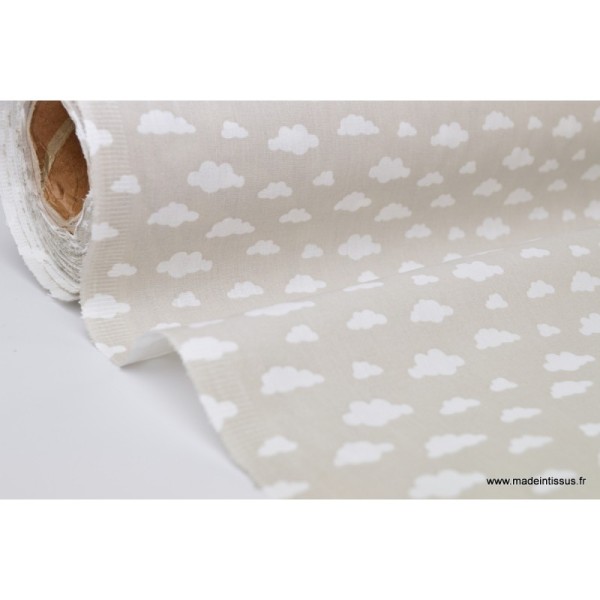 Tissu 100%coton dessin nuages blancs sur fond beige - Photo n°2