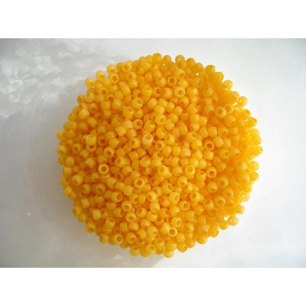 10G Perles Rocaille Toho Orange Translucide Mat 8/0 (3Mm) - Photo n°1