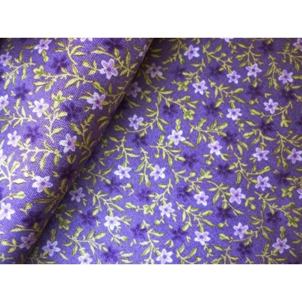 Tissu fleuri patchwork coton violet vert mauve - 25 X 110 cm - Photo n°1