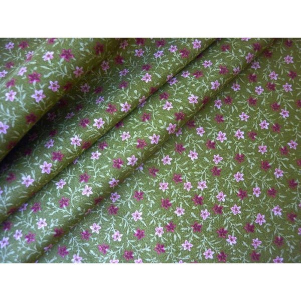 Tissu fleuri coton patchwork américain vert olive rose et fuchsia - 25 X 110 cm - Photo n°1