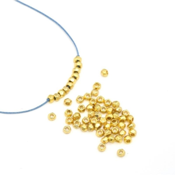 X50 Perles Octogonales Métallisées Alliage- Or  3x2mm - Trou 1 Mm Pour Bracelet Collier Sautoir Bo - Photo n°1