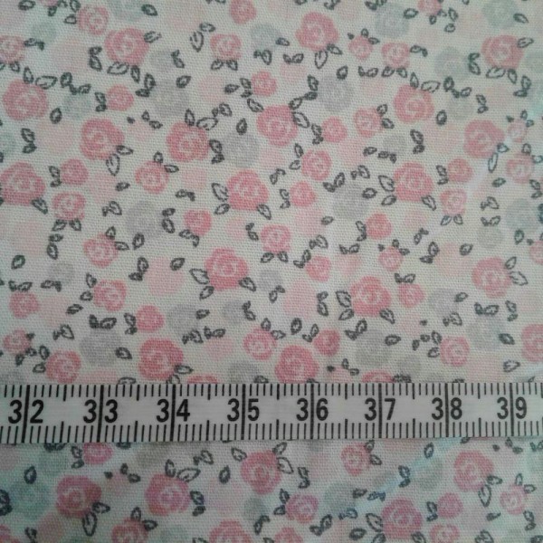 Tissu coton fleuri - Photo n°2