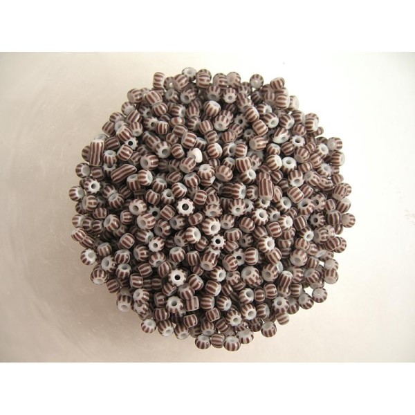 20G Perles rocaille 8/0 blanc rayé brun (3mm) - Photo n°1