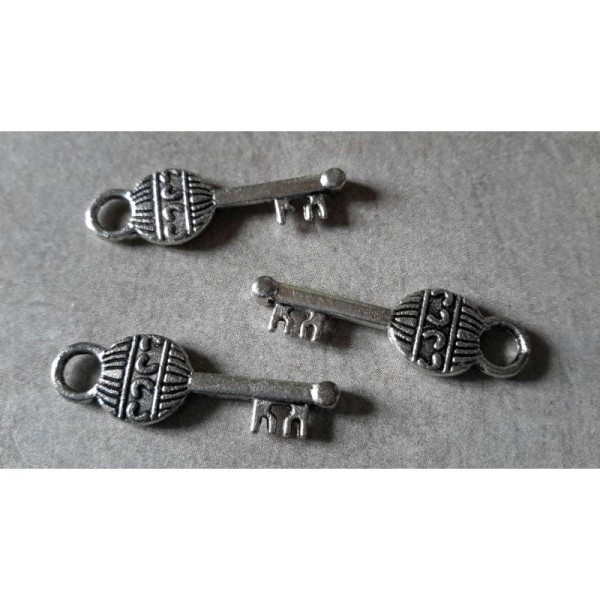 Breloques clé, Pendentifs clés, Clé vintage, Métal argenté, 26 x 8 mm, 5 pcs - Photo n°2