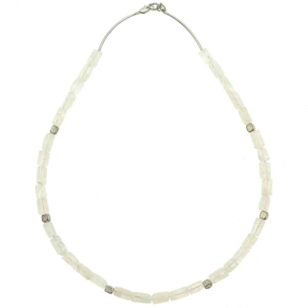 Collier de perles en pierre de lune blanche - 43 cm. - Photo n°2