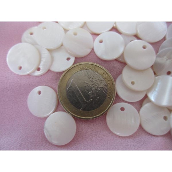 Perles nacrées ,rondes, 12 mm,blanches, 10 pièces,coquillage pour pampilles - Photo n°4