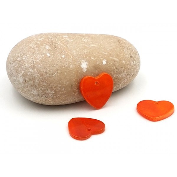 10 Perles Nacre Forme Coeur Couleur Orange 13mm - Photo n°1