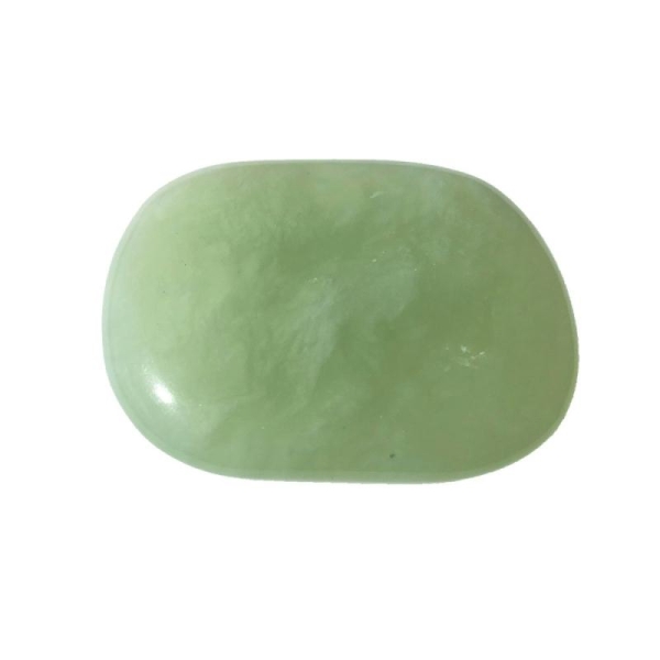 Galet Jade vert - entre 4cm et 7cm - Photo n°1