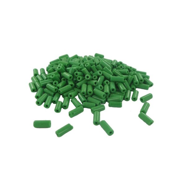 Perles tubes cylindriques en verre (09 x 04 mm) Vert pomme - Boîte de 15 grs (env. 70 pcs) - Photo n°1